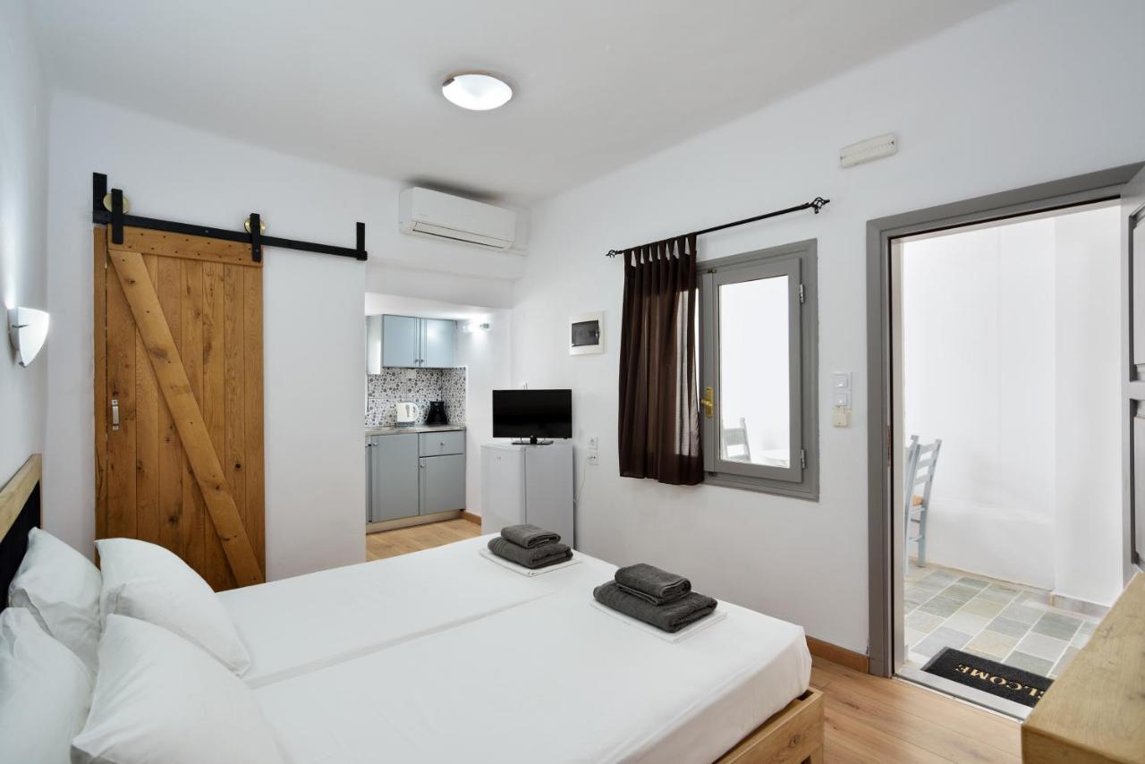 Urban Studios Manos Chrissi Akti Chania Exterior foto